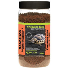 Komodo Tort. Diet - suchoz. želva, pampeliška 340g