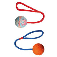 Hračka pes Míč hrbolatý na šňůrce 6cm/30cm TR